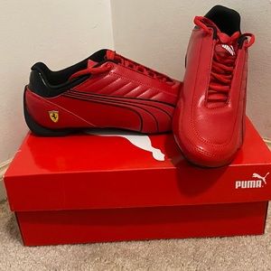 Never worn brand new Ferrari Puma men’s sneakers